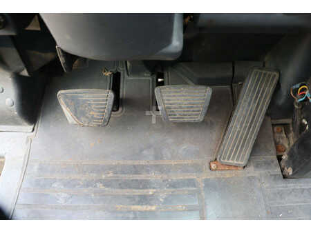 Sähkö - 4 pyör - Nissan 30 (20)