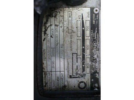 Sähkö - 4 pyör - Nissan 30 (21)