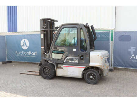 Sähkö - 4 pyör - Nissan 30 (3)