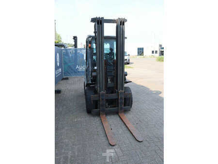 Sähkö - 4 pyör - Nissan 30 (7)