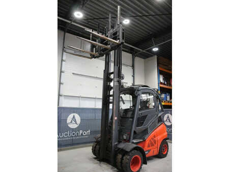 Carretilla elevadora GLP 2015  Fenwick H40T-02 (29)