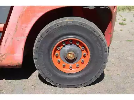 Carretilla elevadora GLP 2011  Linde H60T-01 (16)