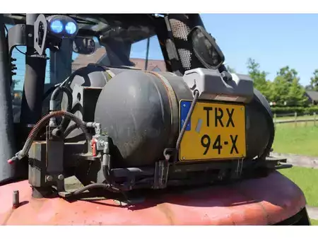 Carretilla elevadora GLP 2011  Linde H60T-01 (18)