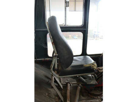 Diesel Forklifts - [div]  (17)