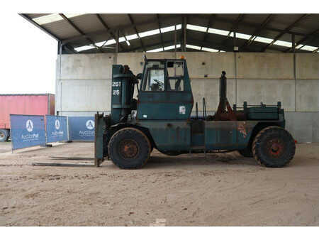 Diesel Forklifts - [div]  (2)