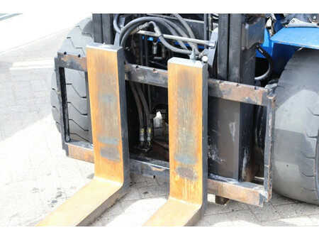 Carretilla elevadora diésel 2001  CAT Lift Trucks DP35K (11)