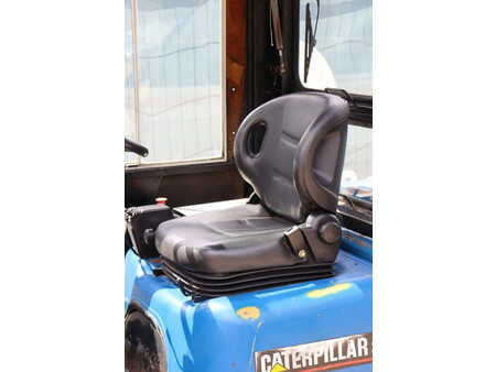 Carretilla elevadora diésel 2001  CAT Lift Trucks DP35K (20)
