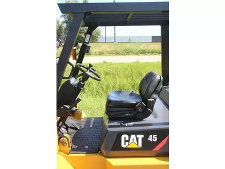 Diesel Forklifts 2007  CAT Lift Trucks DP45K-2 (19)