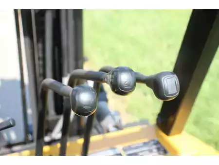Diesel Forklifts 2007  CAT Lift Trucks DP45K-2 (24)