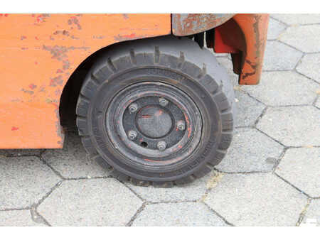 Elektro 4 Rad 2002  Nissan G002L25CU (14)