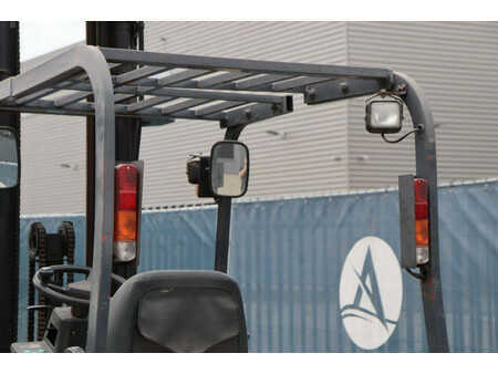 Elektro 4 Rad 2002  Nissan G002L25CU (16)