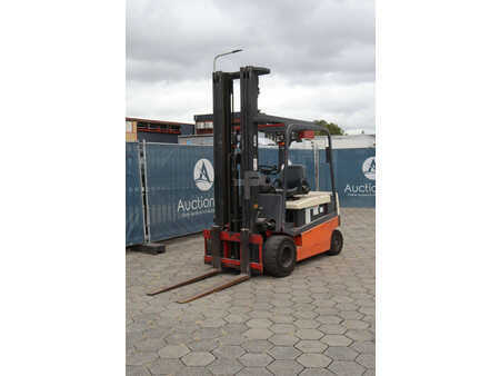 Elektro 4 Rad 2002  Nissan G002L25CU (9)