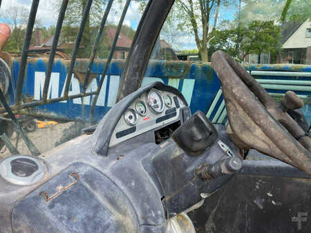 Wózki teleskopowe sztywne 2008  Manitou MLT742 (22)