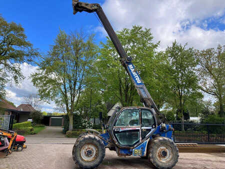 Wózki teleskopowe sztywne 2008  Manitou MLT742 (24)