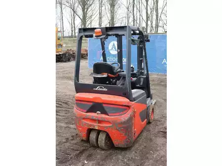 Eléctrica de 4 ruedas 2019  Linde E16C (5)