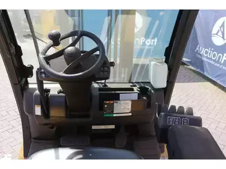 LPG heftrucks 2008  Yale GLP35VX-V2795 (21)
