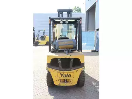 LPG heftrucks 2008  Yale GLP35VX-V2795 (5)