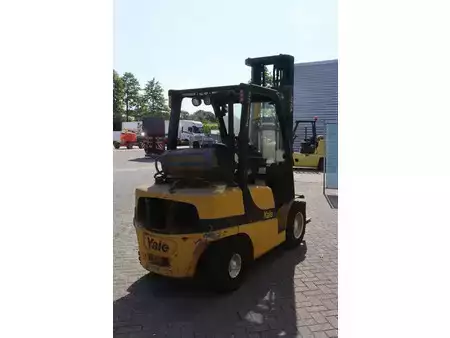 LPG heftrucks 2008  Yale GLP35VX-V2795 (6)