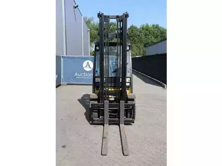 LPG heftrucks 2008  Yale GLP35VX-V2795 (8)