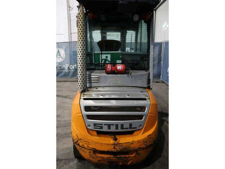 Diesel gaffeltruck 2011  Still RX70-25 (5) 