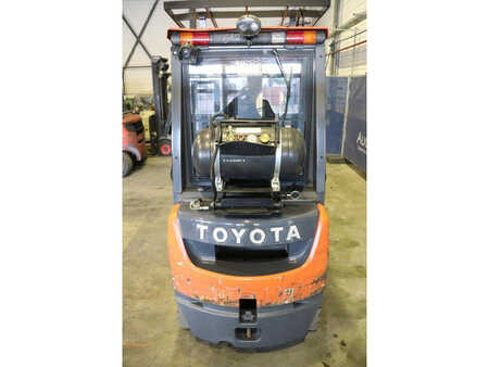 LPG Forklifts 2016  Toyota 02-8FGF18 (4) 