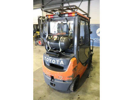 LPG Forklifts 2016  Toyota 02-8FGF18 (5) 