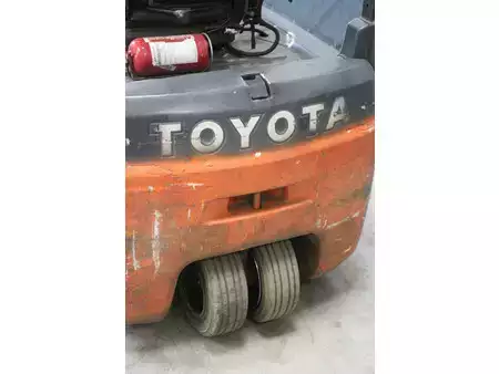 Elektro čtyřkolový VZV 2020  Toyota 8FBE18T (16)