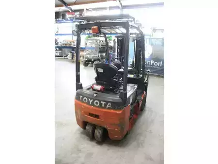 Elektro čtyřkolový VZV 2020  Toyota 8FBE18T (5)