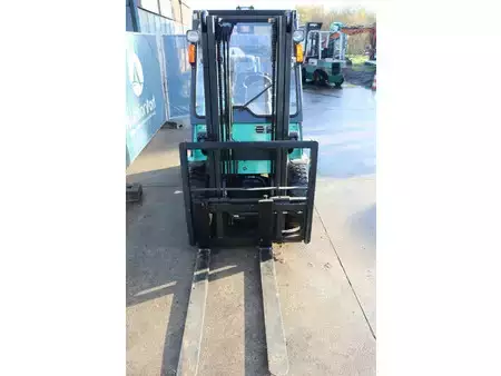 Gasoltruck 2005  Mitsubishi FGE25T (7)
