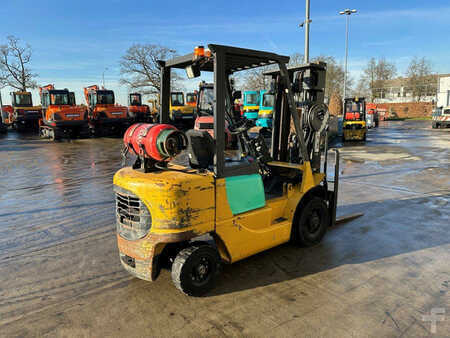 Chariots élévateurs GPL 1999  CAT Lift Trucks GP25K (3)