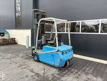 Carrelli elettrici 4 ruote 1995  Cesab BLITZ 315 (3)