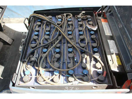 Elektro čtyřkolový VZV 2016  Toyota 8FBEK18T (17)