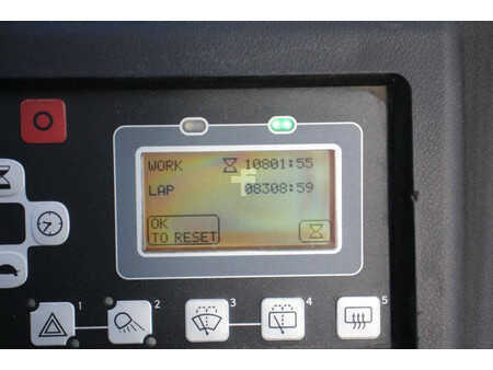 Elektro čtyřkolový VZV 2016  Toyota 8FBEK18T (29)