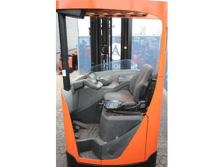 Schubmaststapler 2010  BT RRE140 (13)