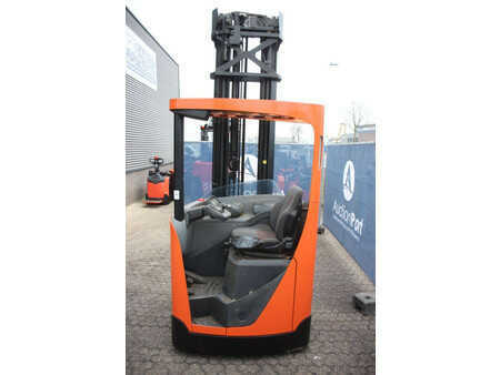 Schubmaststapler 2010  BT RRE140 (4)