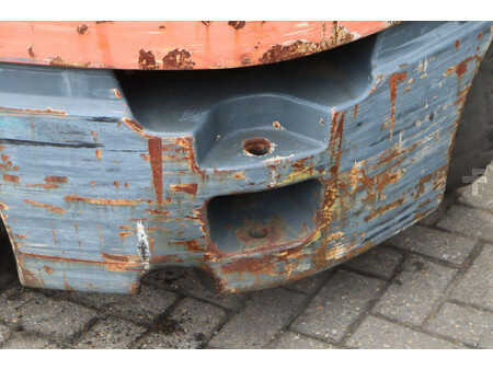 Treibgasstapler 2012  Toyota 02-8FGF25 (19)