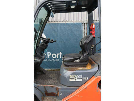 Treibgasstapler 2012  Toyota 02-8FGF25 (23)