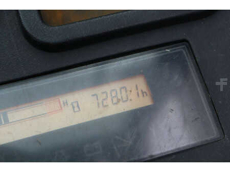 Treibgasstapler 2012  Toyota 02-8FGF25 (32)