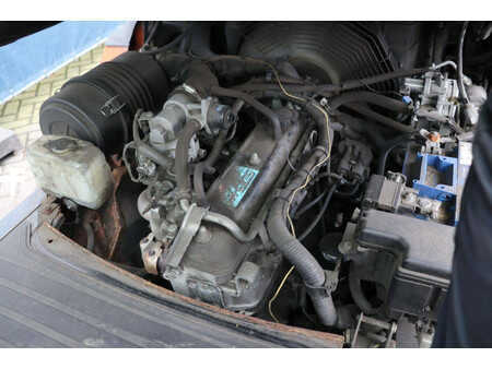 Treibgasstapler 2012  Toyota 02-8FGF25 (33)