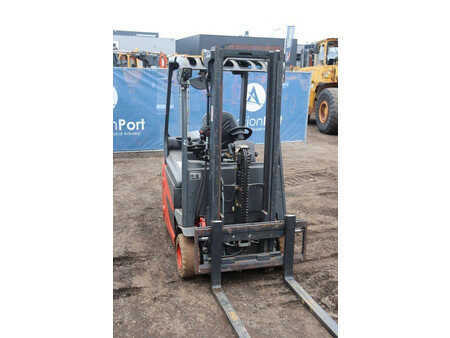 El truck - 4 hjulet 2019  Linde E16C (6)