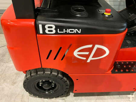 Eléctrica de 4 ruedas - EP Equipment 18 Li-ION / LION 8 (3)