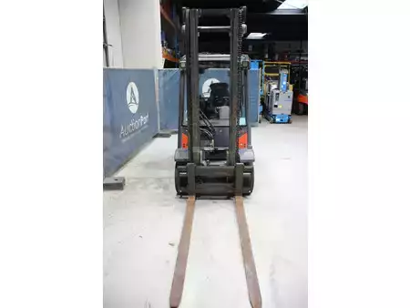 Dieselstapler - Linde H20D-02/600 (7)