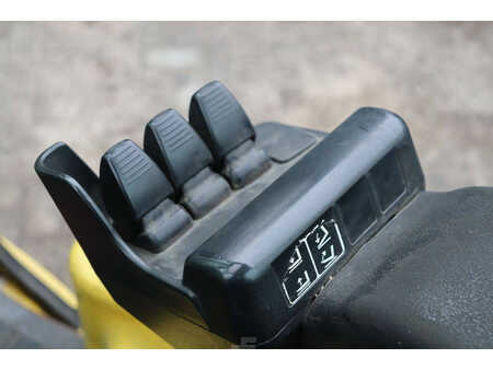 Sähkö - 4 pyör 2007  Hyster E2.50XM-700 (29)