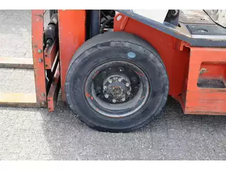 Gas truck 1998  Nissan PH02A-25U (14)