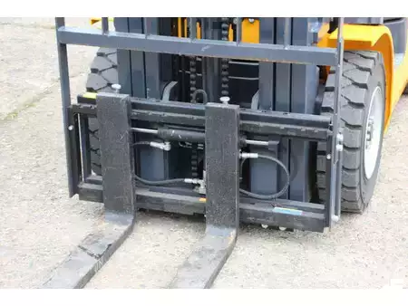 Carrelli elevatori diesel - Unicarriers N25 (10)