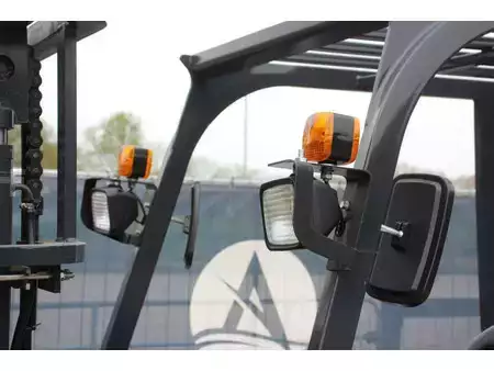 Carrelli elevatori diesel - Unicarriers N25 (13)