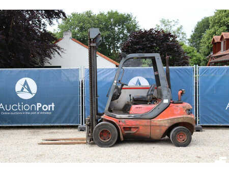 Diesel Forklifts 1996  Linde H30D (2)