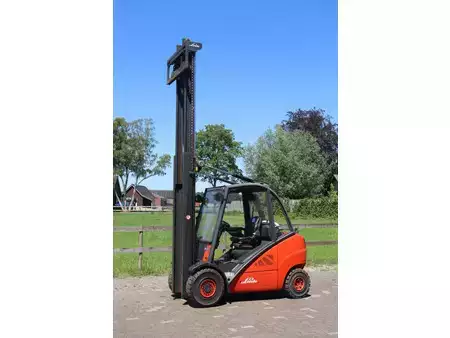 Chariots élévateurs diesel - [div]  (32)