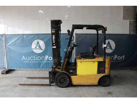 Elektrisk- 4 hjul 2008  CAT Lift Trucks EP25KPAC (2)