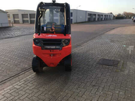 Wózki gazowe 2006  Linde H30T (11)